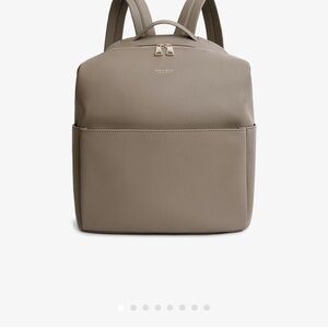 Mina Baie Stevie Full in Clay